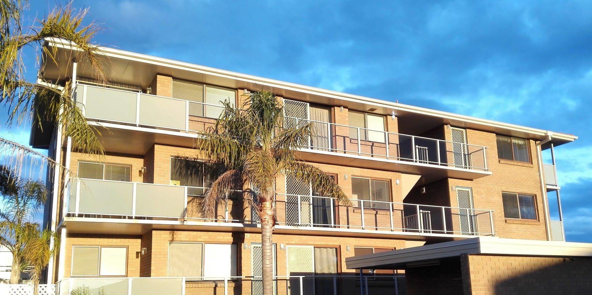 Narooma Palms Holiday Apartments Exterior foto